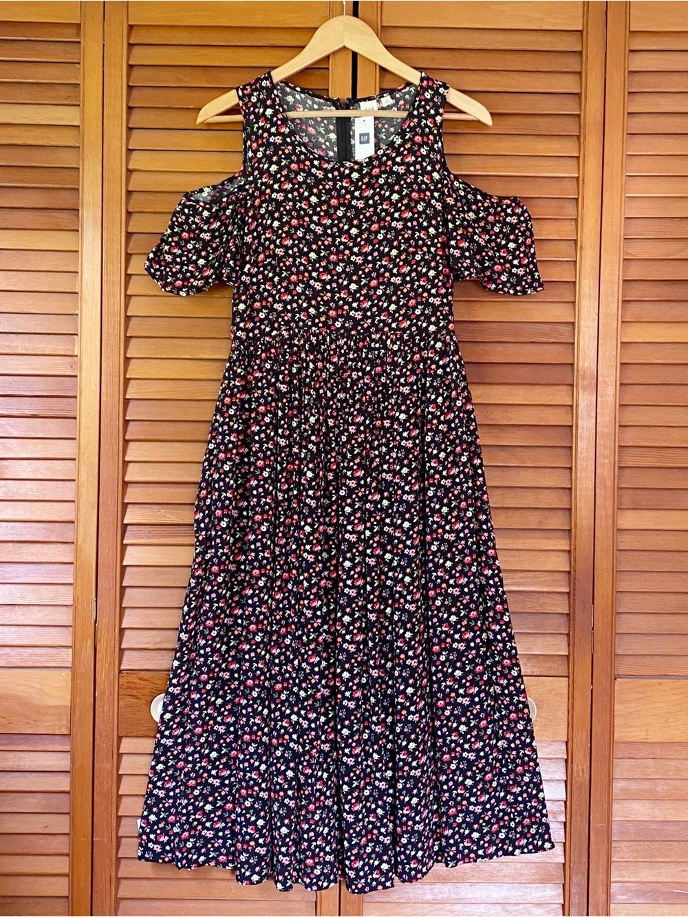 Gap Dress Women's Size 4 Floral Midi Cold Shoulder Cottage Core Flowy Romantic